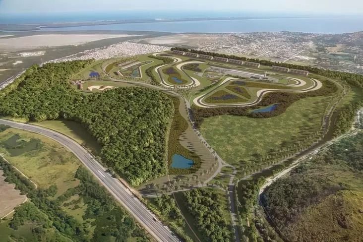 Prefeito do RJ anuncia autódromo em Guaratiba e reforça projeto