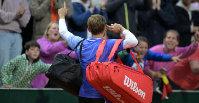 Goffin reclama do público francês e desabafa: 'Cuspiram em mim'