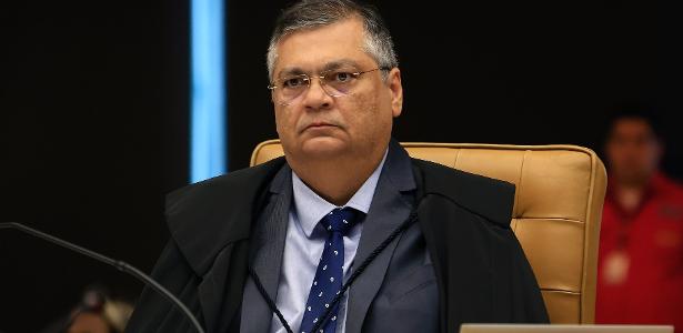 Dino acerta ao suspender 'emendas Pix'