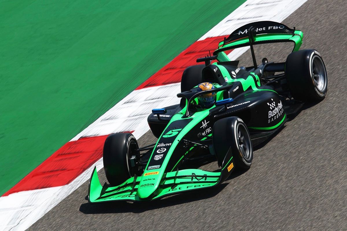 Maloney conquista pole em Monza; Bortoleto abandona sessão