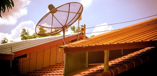 Por que Brasil vai aposentar antena que conectou milhões?