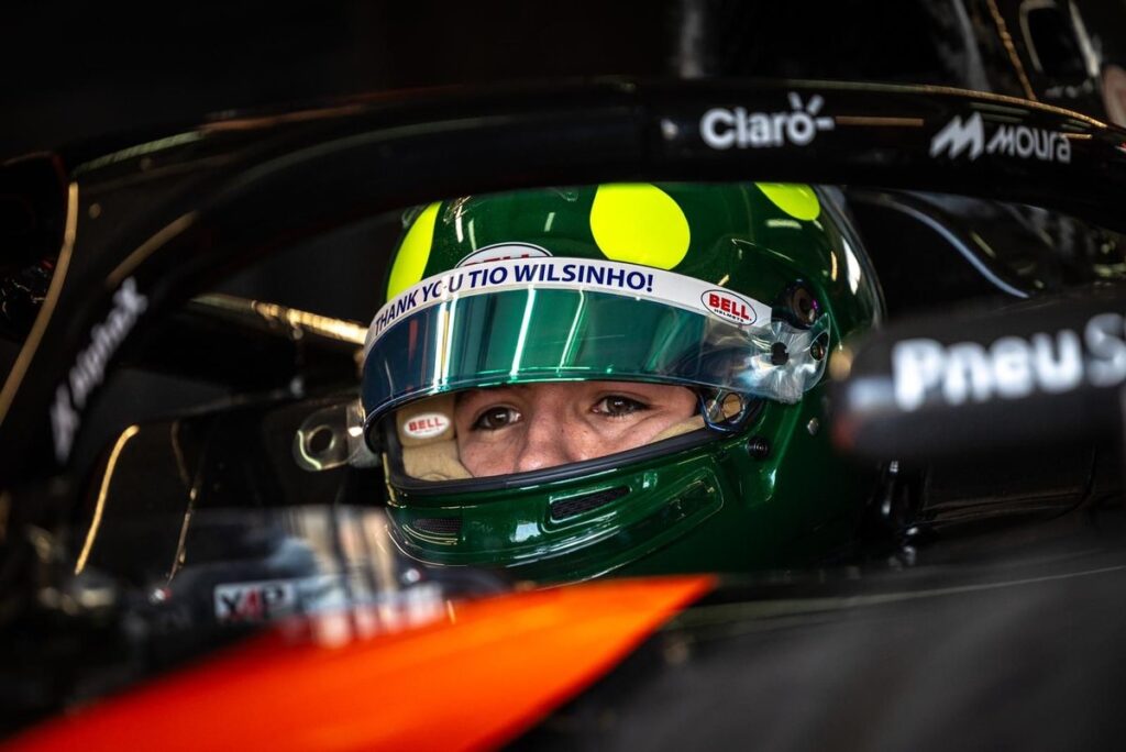 Enzo Fittipaldi dedica a Wilsinho sua vitória em Jeddah