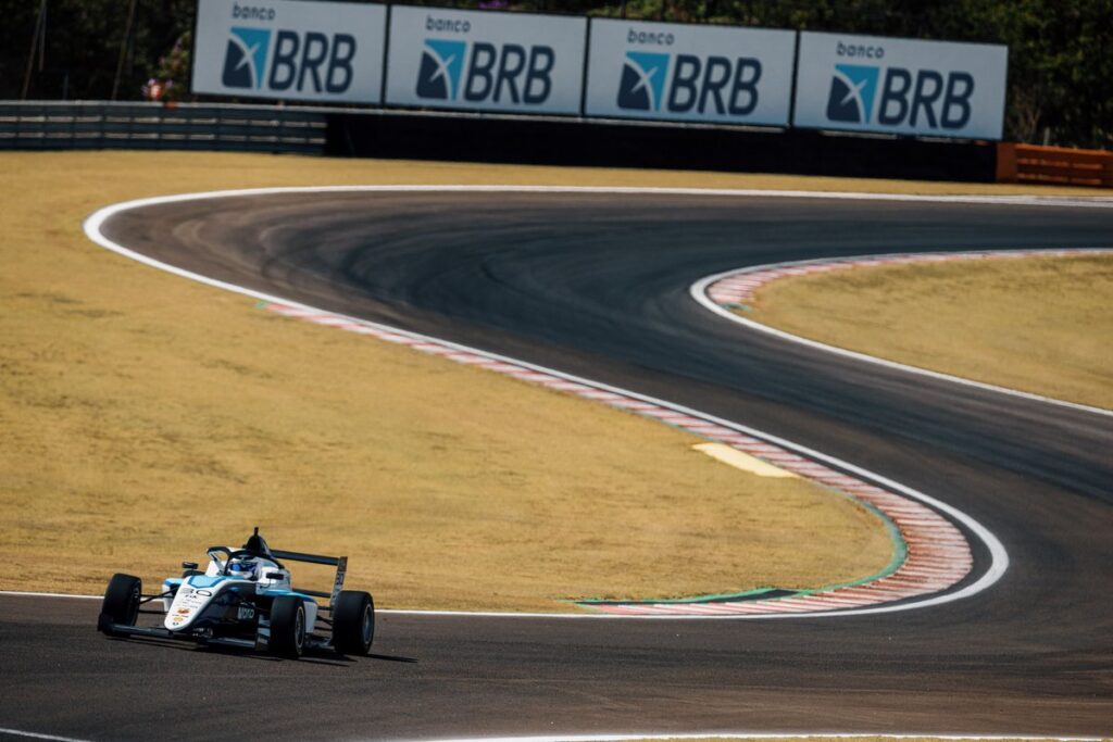 Os 'formadores' números da F4 Brasil, que inicia '24 hoje