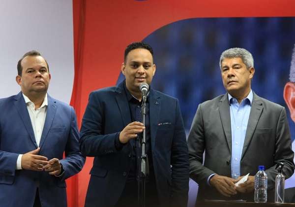 Geraldo Junior Tiago Pereira JEronimo Rodrigues band fm conquista