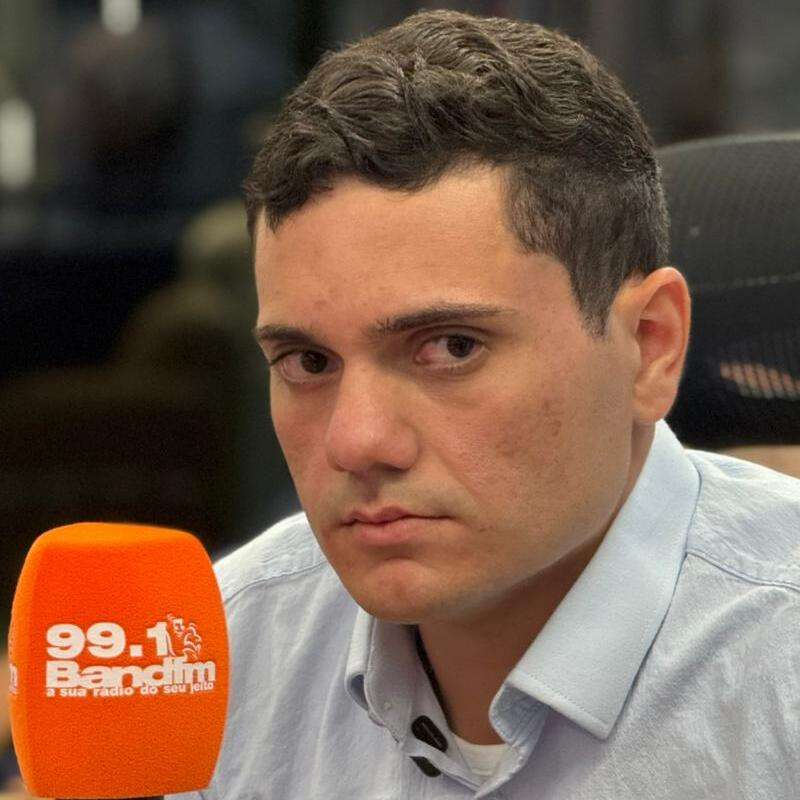 Pré-candidato a deputado federal revela que cursou medicina já pensando na política episode artwork