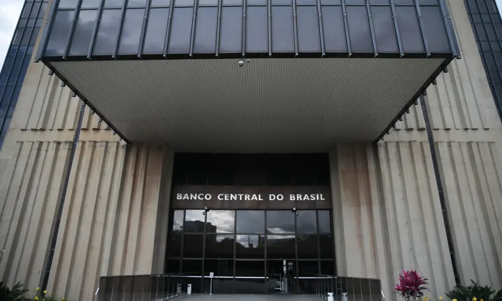 banco central economia band fm conquista