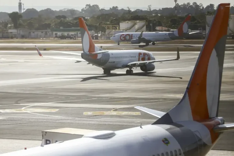 avioes aeroporto mcamgo abr 290720221818 16 900x600 1 band fm conquista